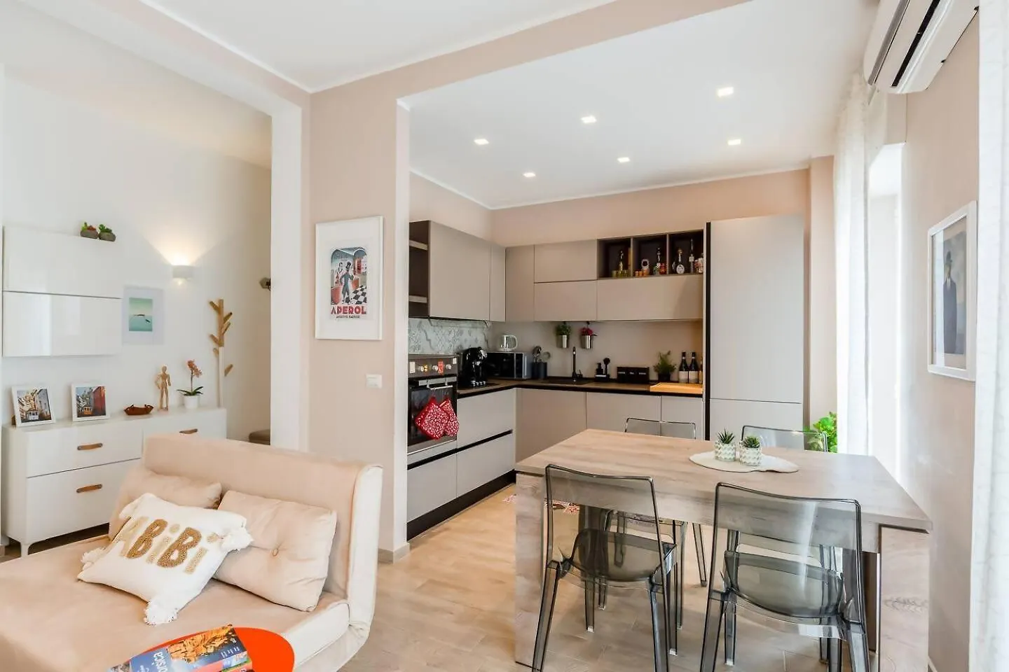 Cozy House In Milan Διαμέρισμα
